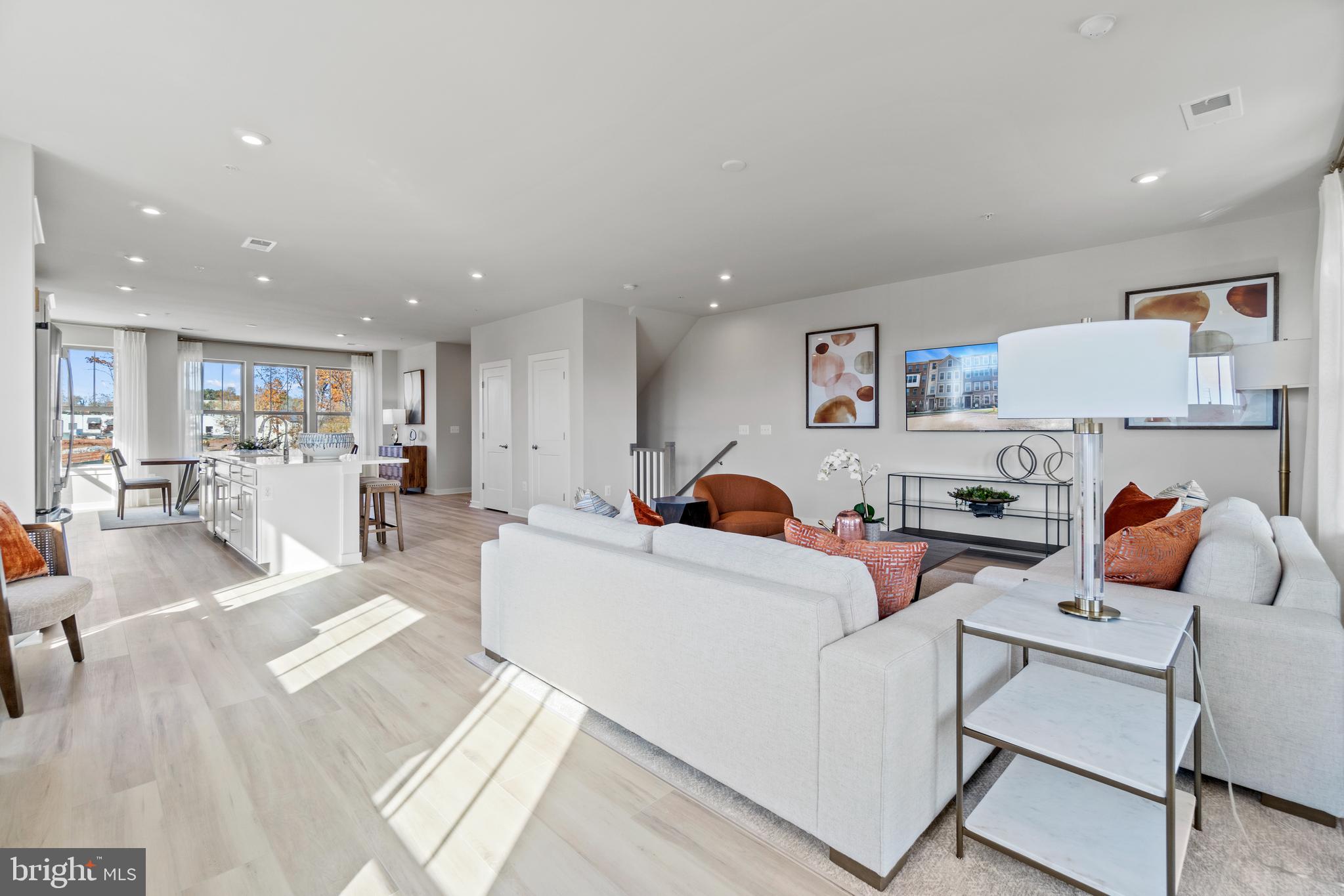 13508 INNOVATION Sta Loop Herndon, VA 20171 - Photo 9 of 31