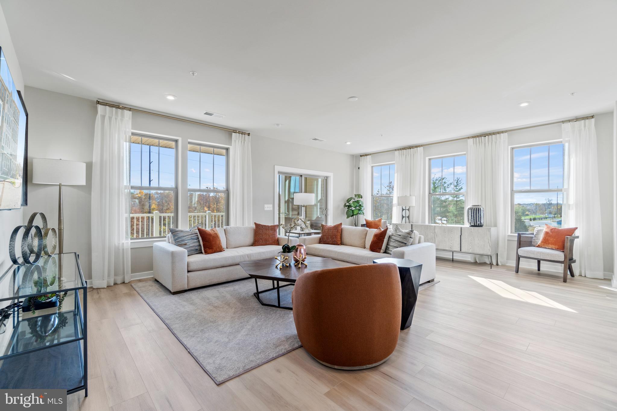 13508 INNOVATION Sta Loop Herndon, VA 20171 - Photo 10 of 31