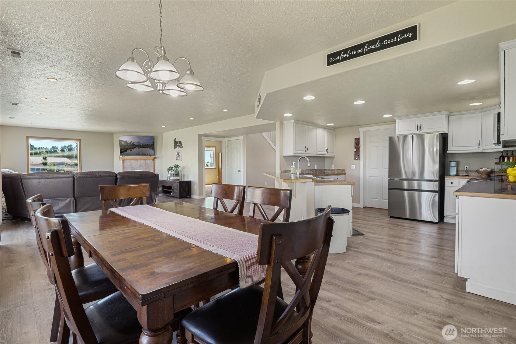 5621 Rd J.4 Northeast Moses Lake, WA 98837 - Photo 13 of 40