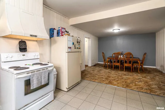 $115,000 | 308 North Washington Boulevard, West Frankfort, IL 62896