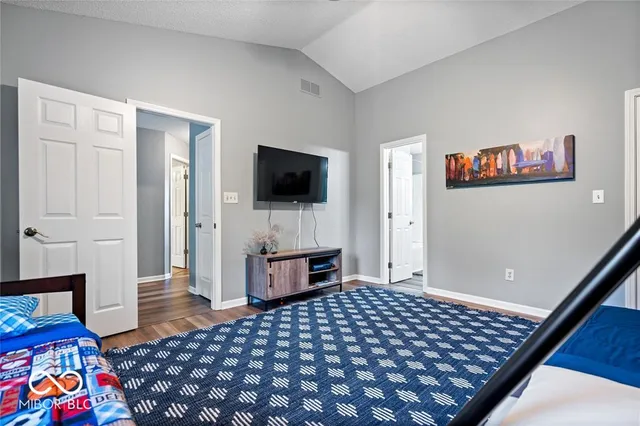 $3,250 | 404 East Pine Ridge Drive, Westfield, IN 46074