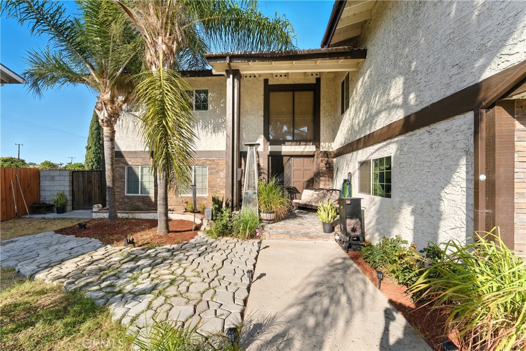 14629 Stage Road La Mirada, CA 90638 - Photo 5 of 59