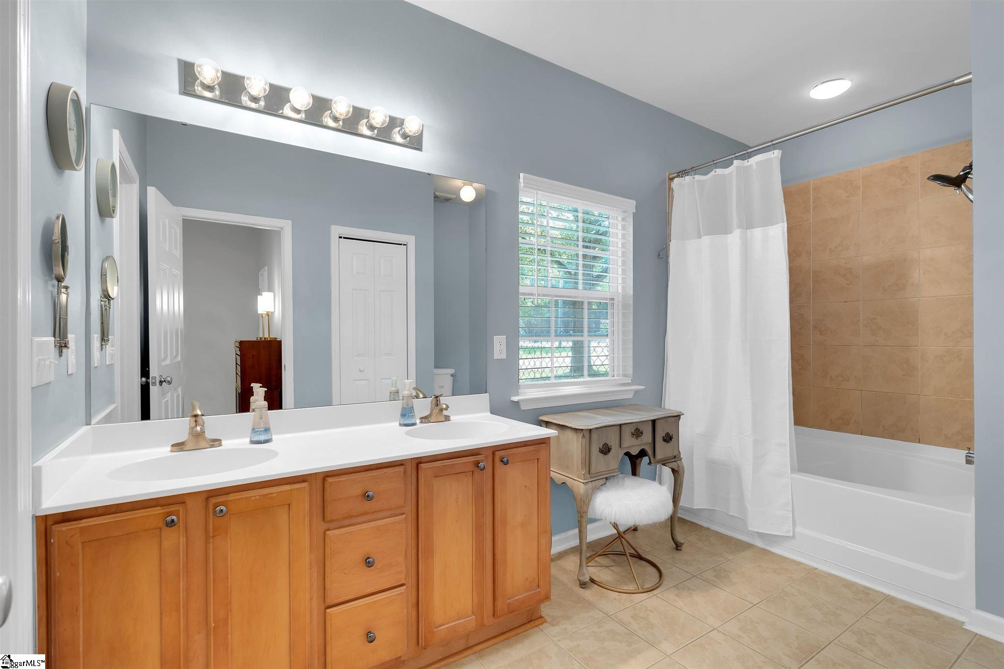 57 Seminole Drive Simpsonville, SC 29680 - Photo 19 of 40