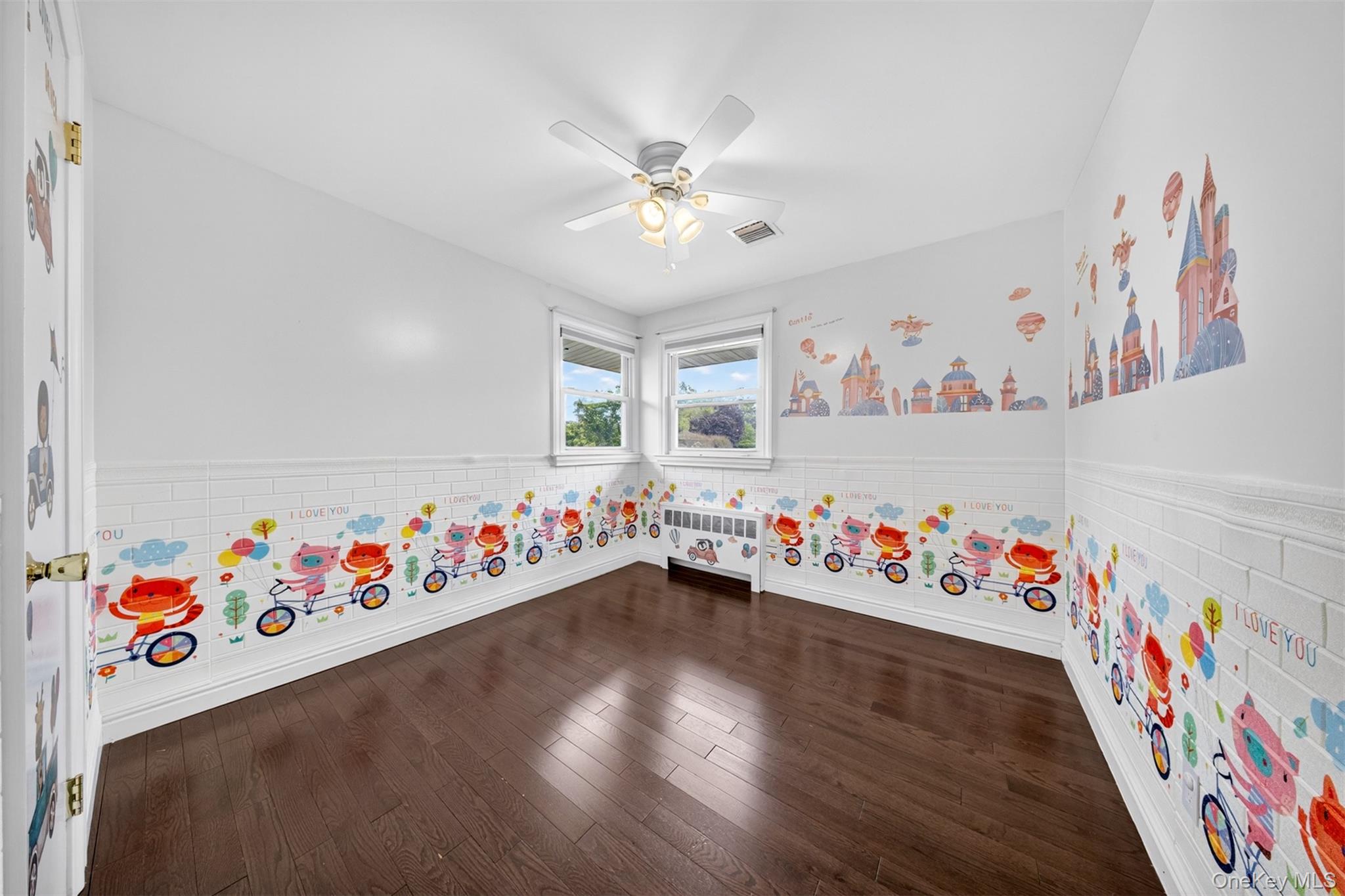 5 Joseph Court Syosset, NY 11791 - Photo 28 of 29