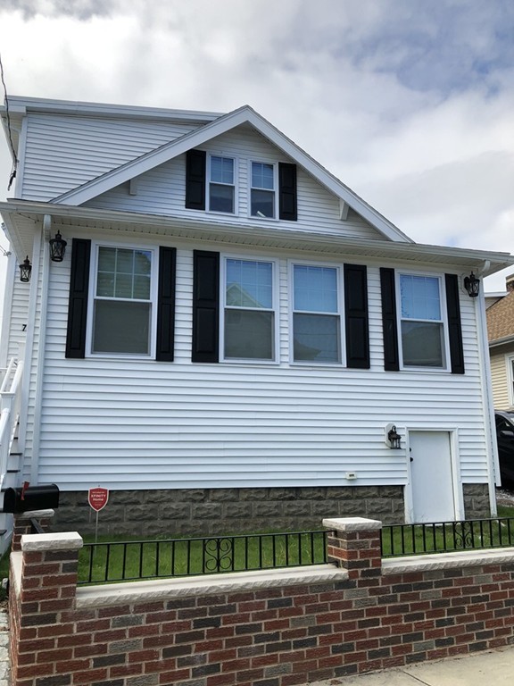 70 Baker Road Everett, MA 02149 - Photo 3 of 22