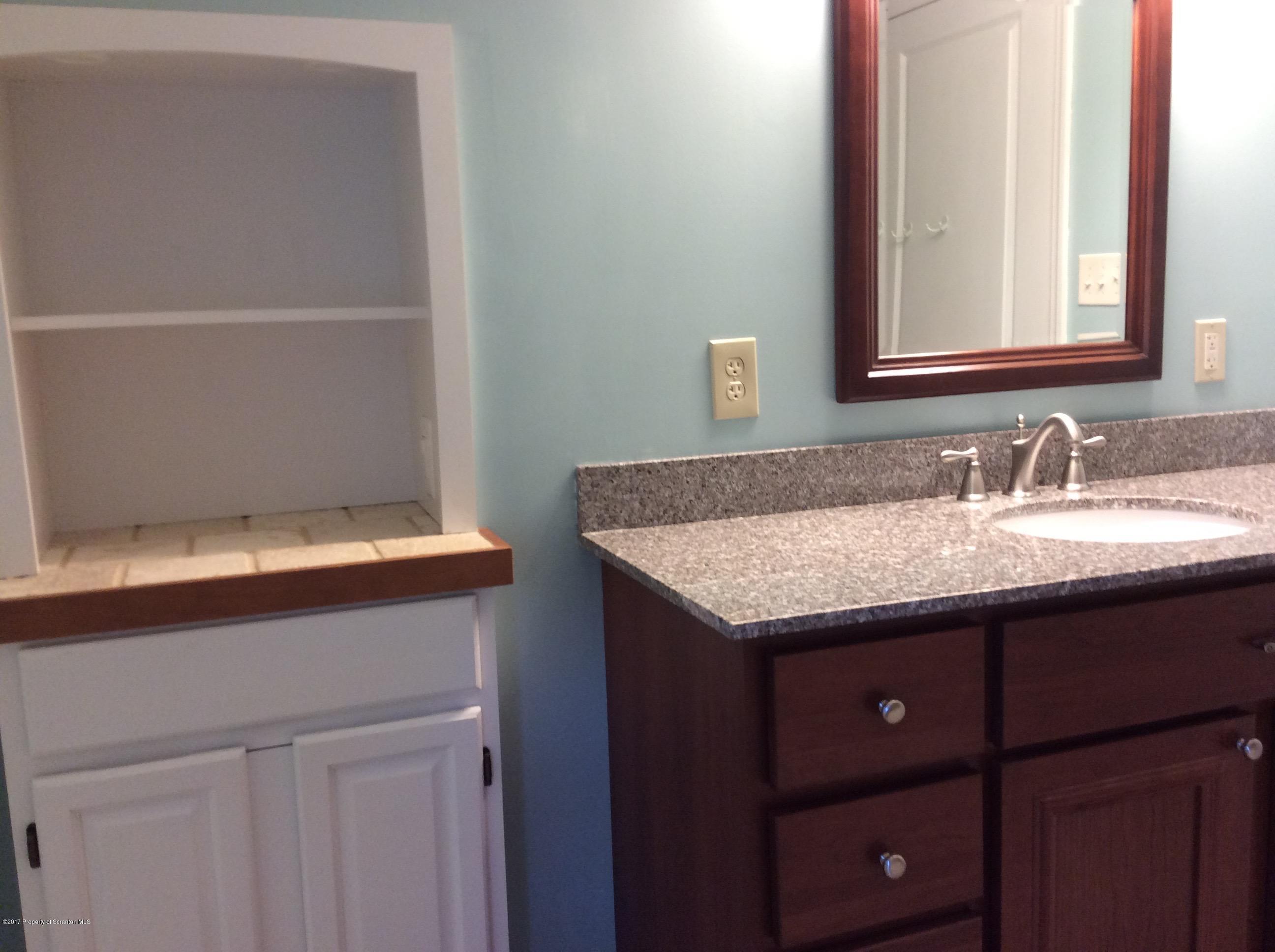 2541 Lithia Valley Road Factoryville, PA 18419 - Photo 17 of 29 Gallery Image 17