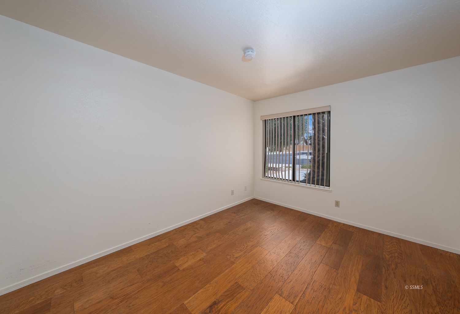 418 Mount McKinley Place Ridgecrest, CA 93555 - Photo 11 of 33