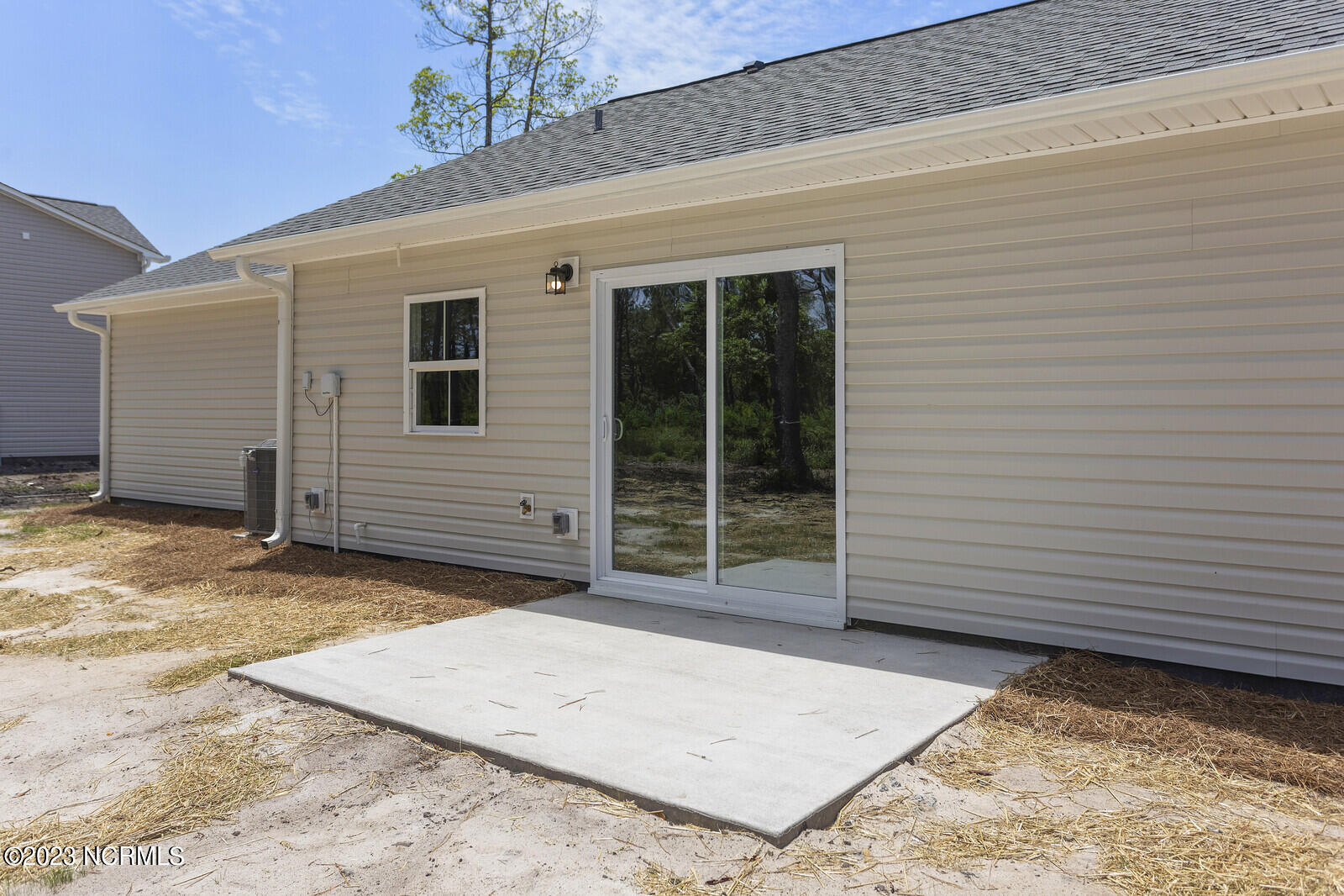941 Westway Road Southport, NC 28461 - Photo 10 of 10 Sage - Craftsman Vinyl - 941 Pine Needle