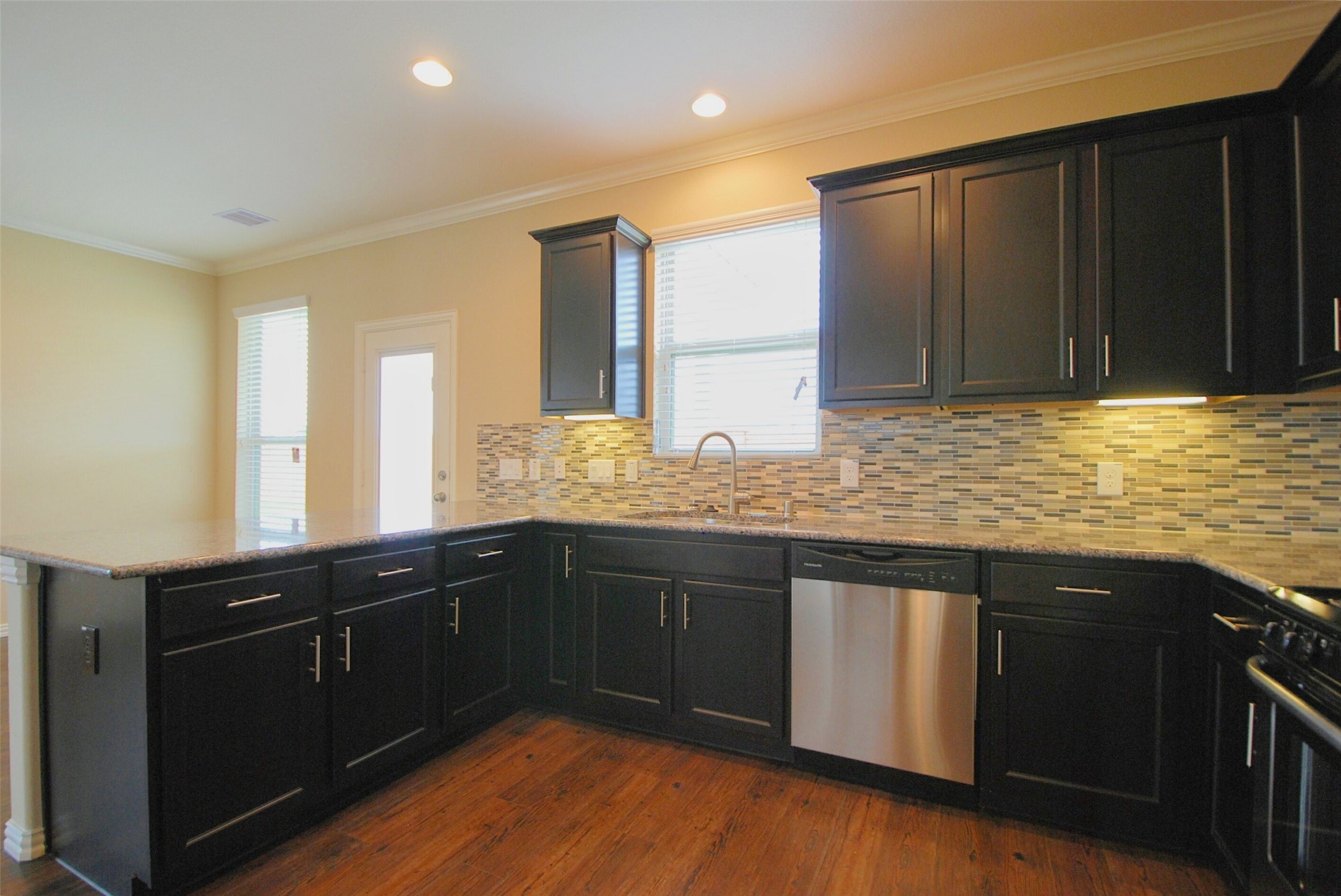 7103 Avalon Bend Circle Spring, TX 77379 - Photo 8 of 27