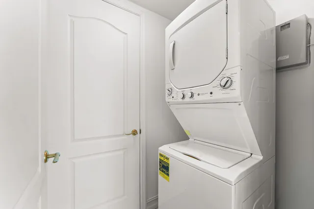 $8,500 | 550 Southeast Mizner Boulevard, Unit B501, Boca Raton, FL 33432