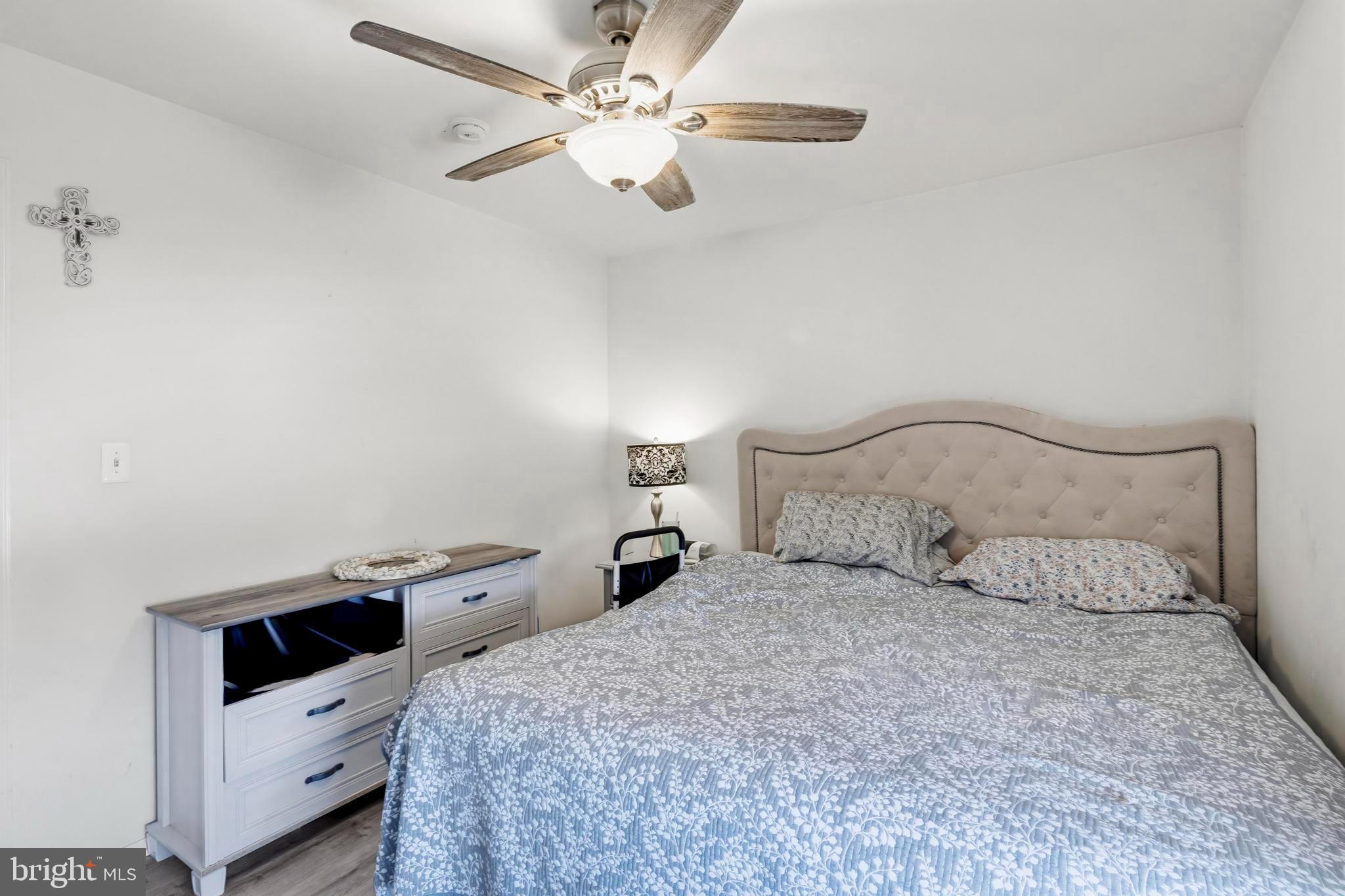 147 Locust Street Tuckerton, NJ 08087 - Photo 26 of 37