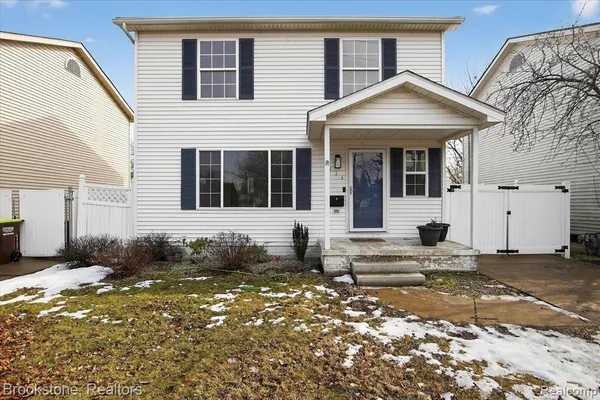 $246,000 | 116 Maple Boulevard, Monroe, MI 48162