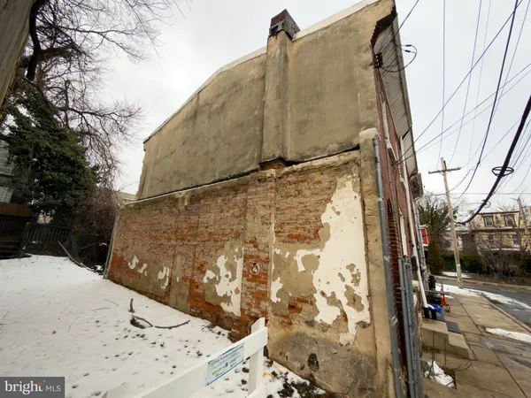 $39,900 | 99 East Seymour Street, Philadelphia, PA 19144