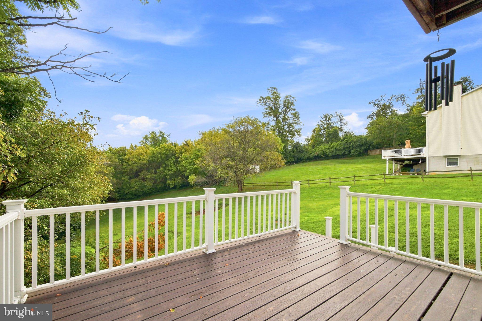 291 High Knob Road Front Royal, VA 22630 - Photo 8 of 68 Brand new trex deck