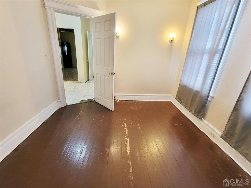 76 Riggs Place West Orange, NJ 07052 - Photo 16 of 41 Gallery Image 16