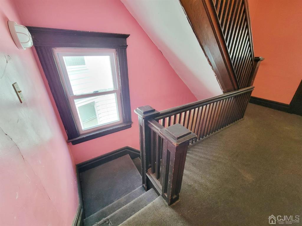 76 Riggs Place West Orange, NJ 07052 - Photo 22 of 41 Gallery Image 22