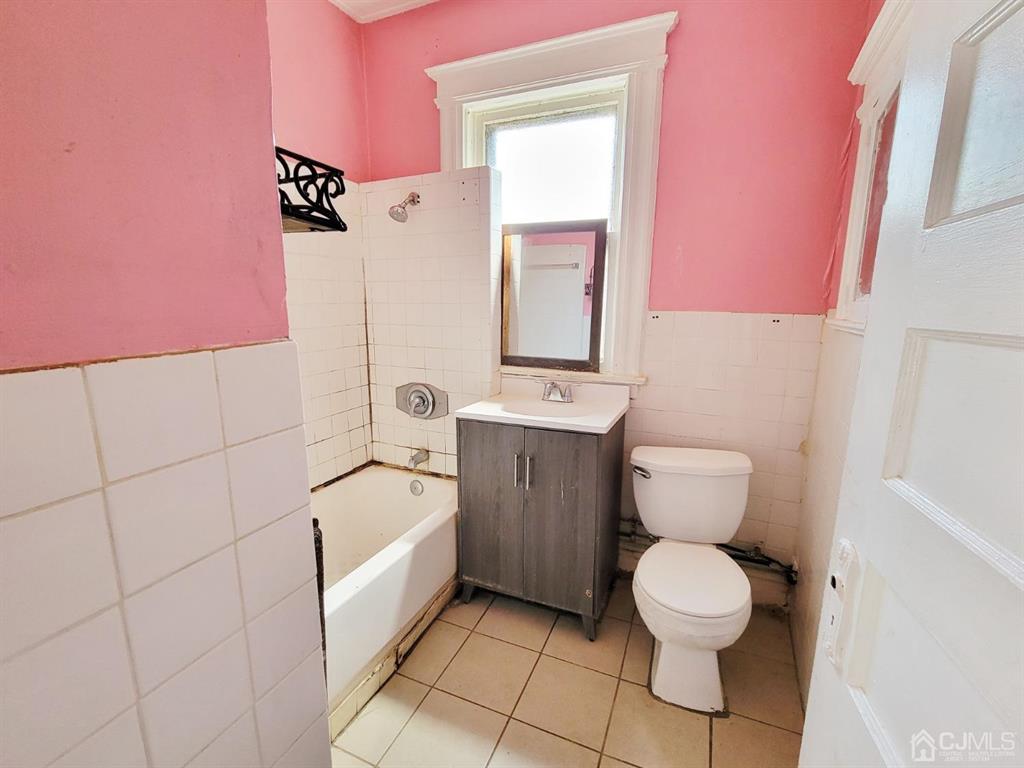 76 Riggs Place West Orange, NJ 07052 - Photo 29 of 41 Gallery Image 29