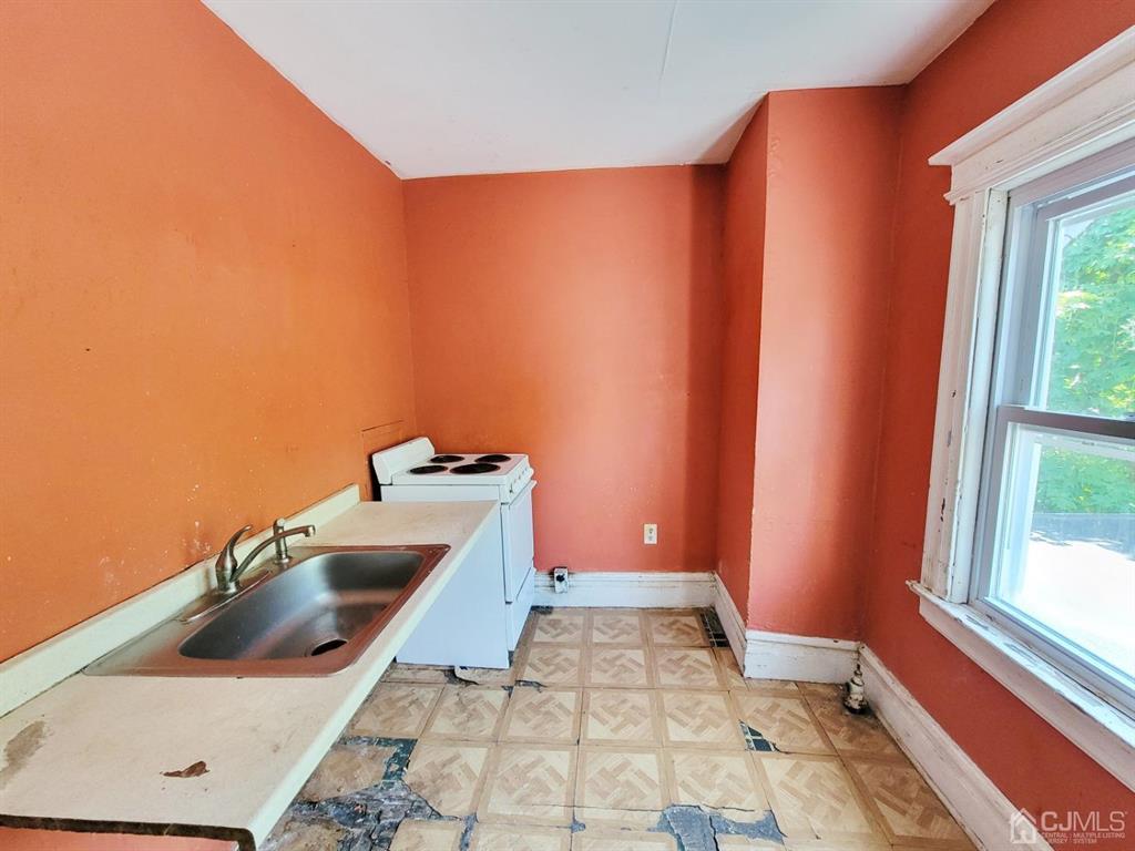 76 Riggs Place West Orange, NJ 07052 - Photo 39 of 41 Gallery Image 39