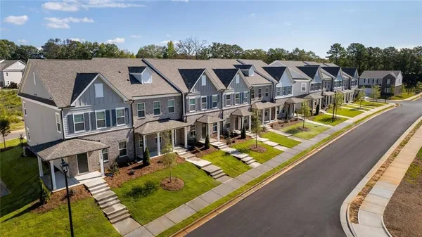 $2,325 | 3373 Fence Road Northeast, Unit TH1, Dacula, GA 30019