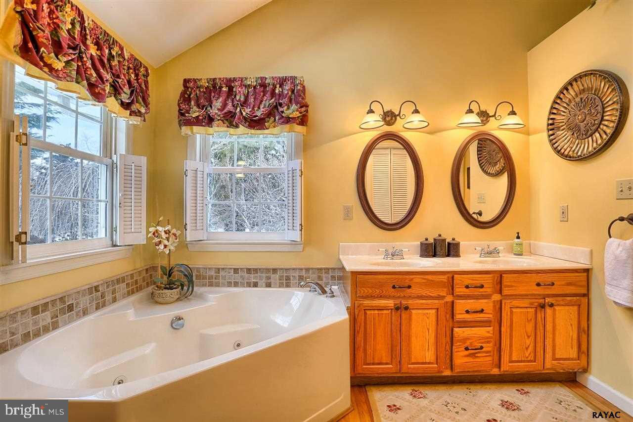 3475 Deininger Road York, PA 17406 - Photo 28 of 35 Gallery Image 28