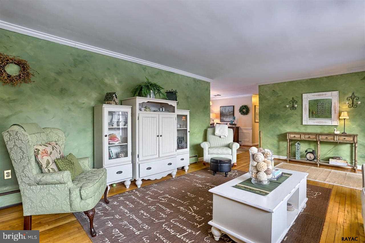 3475 Deininger Road York, PA 17406 - Photo 5 of 35 Gallery Image 5