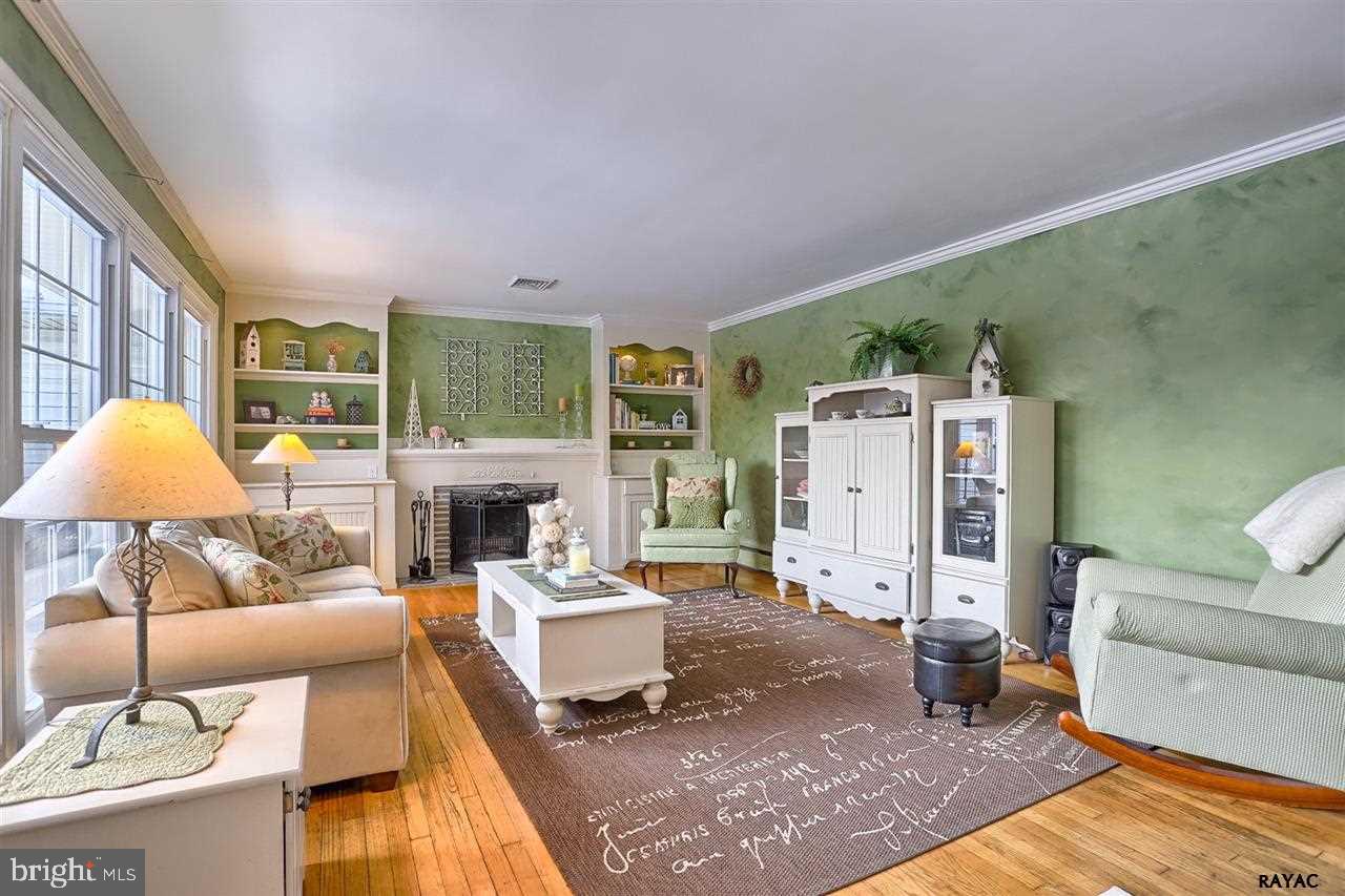 3475 Deininger Road York, PA 17406 - Photo 6 of 35 Gallery Image 6