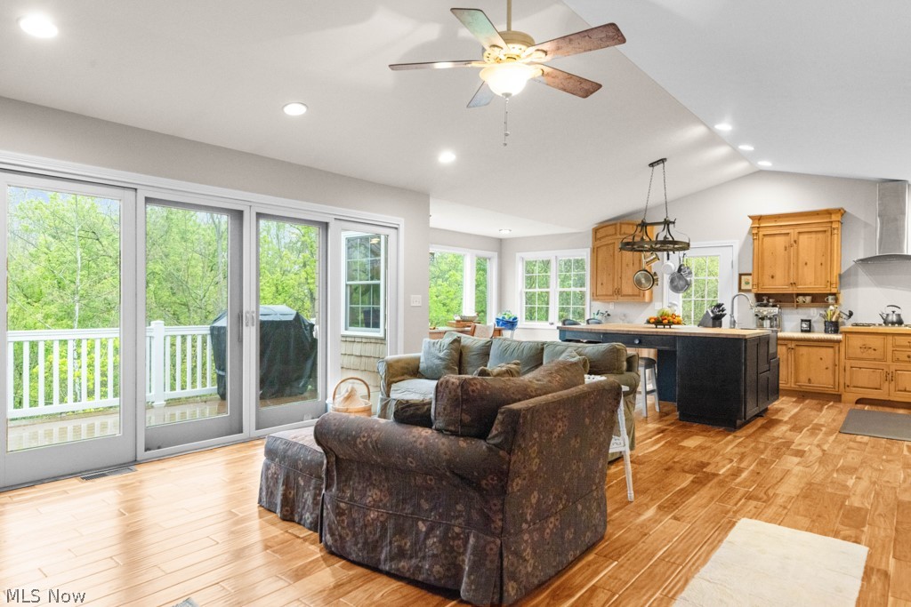 14002 Diagonal Road Lagrange, OH 44050 - Photo 15 of 50