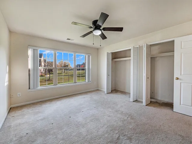 $1,900 | 1112 Addington Lane, Ann Arbor, MI 48108