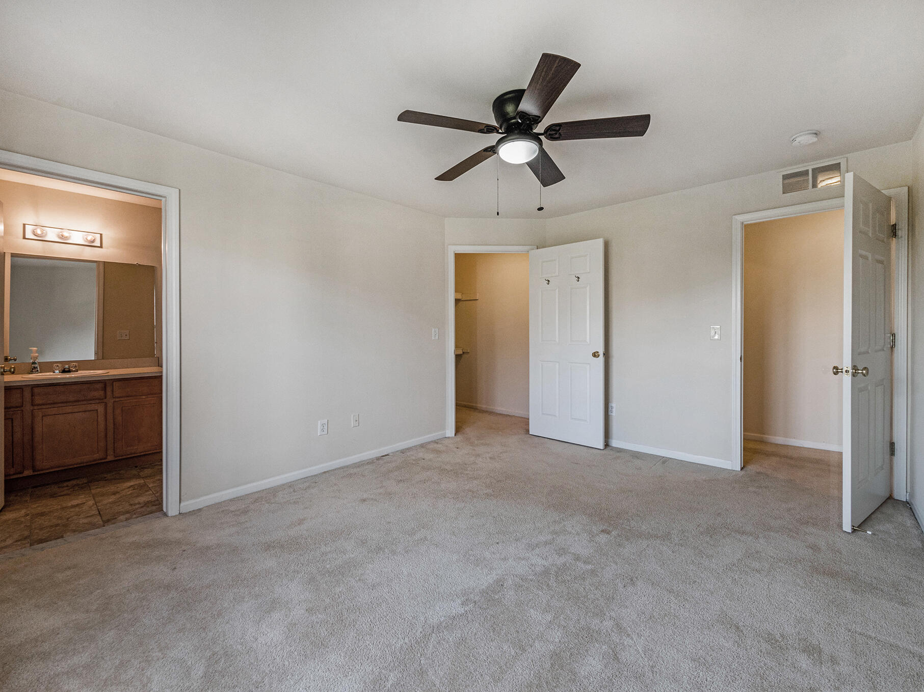 1112 Addington Lane Ann Arbor, MI 48108 - Photo 16 of 25 photo_36