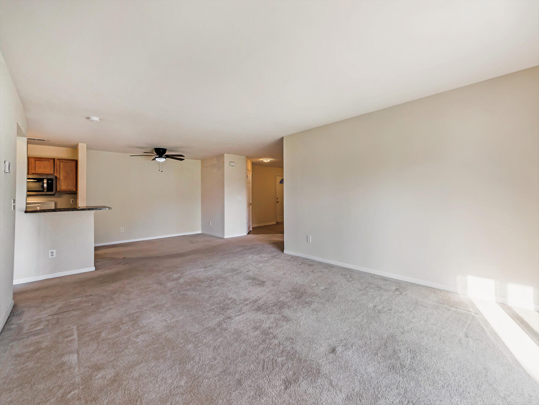 1112 Addington Lane Ann Arbor, MI 48108 - Photo 4 of 25 photo_20