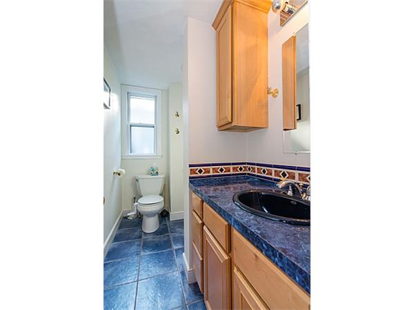 8 Rice Street, Unit 3 Brookline, MA 02445 - Photo 9 of 11 Gallery Image 9