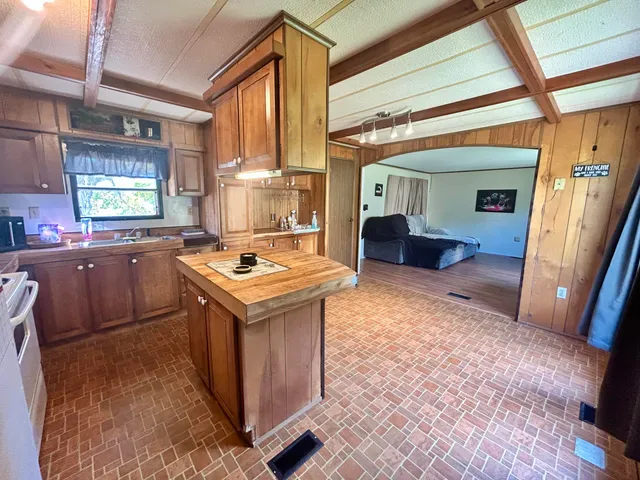 $225,000 | 158 Common Road, Dixfield, ME 04224