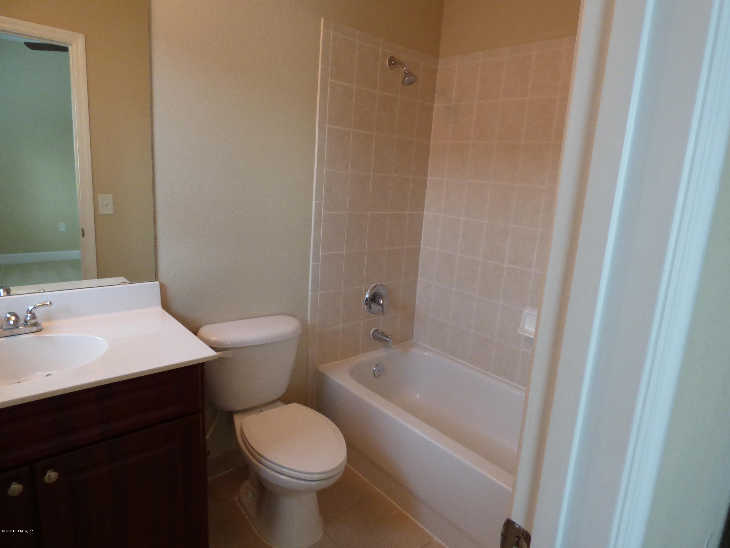 9745 Touchton Road, Unit 425 Jacksonville, FL 32246 - Photo 17 of 22 Ensuite Bath in Bedroom 1