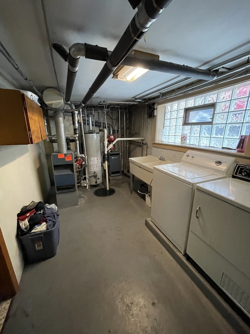 4754 South Springfield Avenue Chicago, IL 60632 - Photo 7 of 12