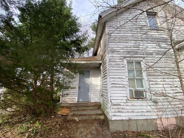 $70,000 | 111 East St Marys Street, Decatur, MI 49045