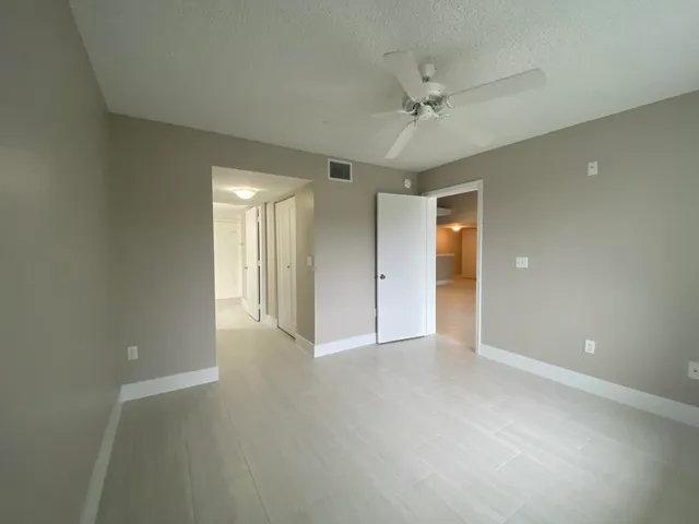 $2,300 | 1600 Crestwood Court South, Unit 1603, Royal Palm Beach, FL 33411