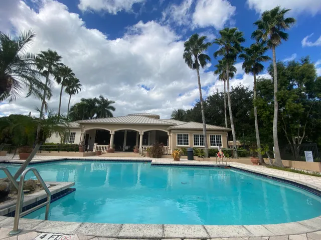 $2,300 | 1600 Crestwood Court South, Unit 1603, Royal Palm Beach, FL 33411