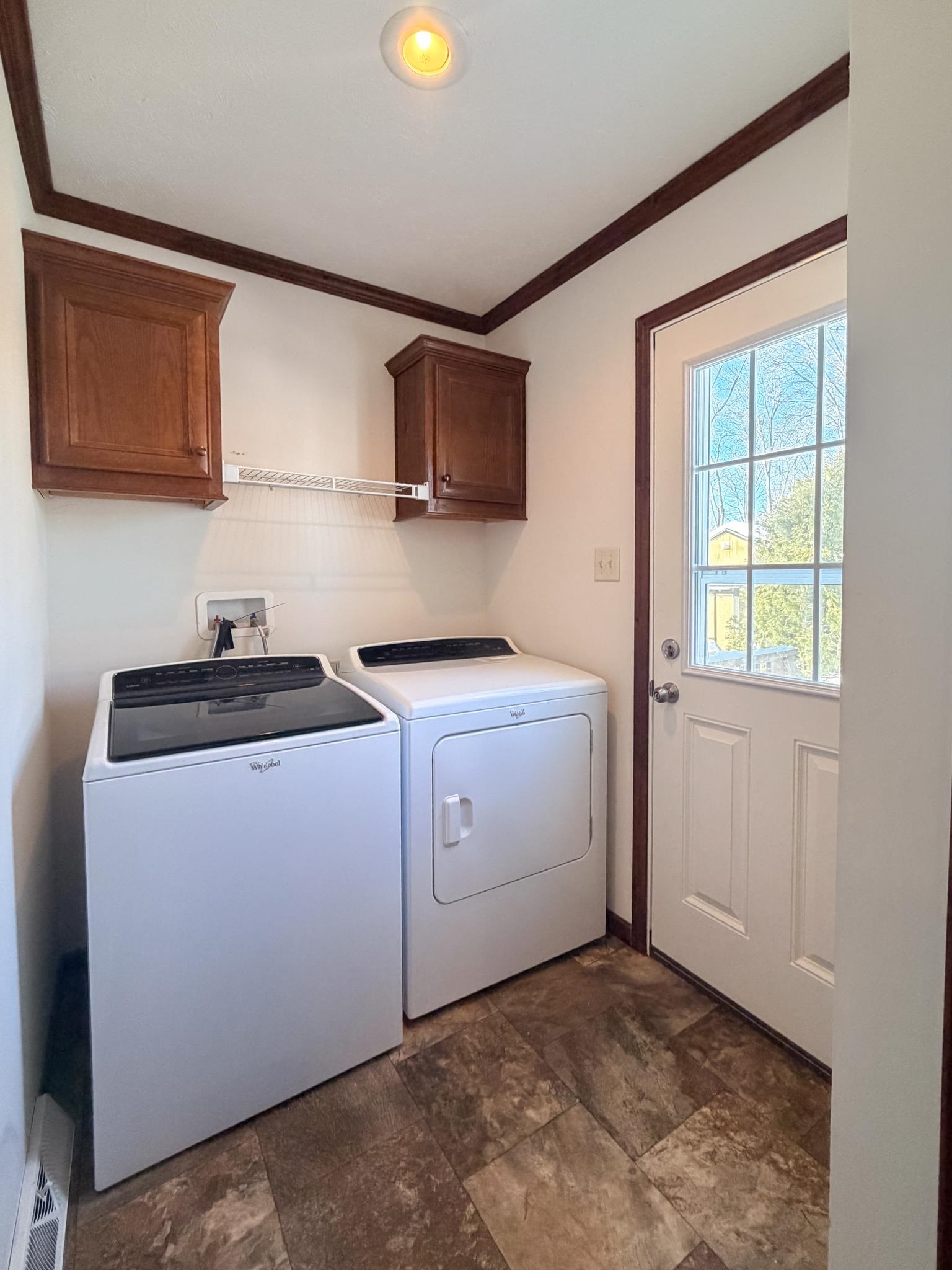 220 Robin Hood Lane, Unit 220 Exeter, NH 03833 - Photo 25 of 38