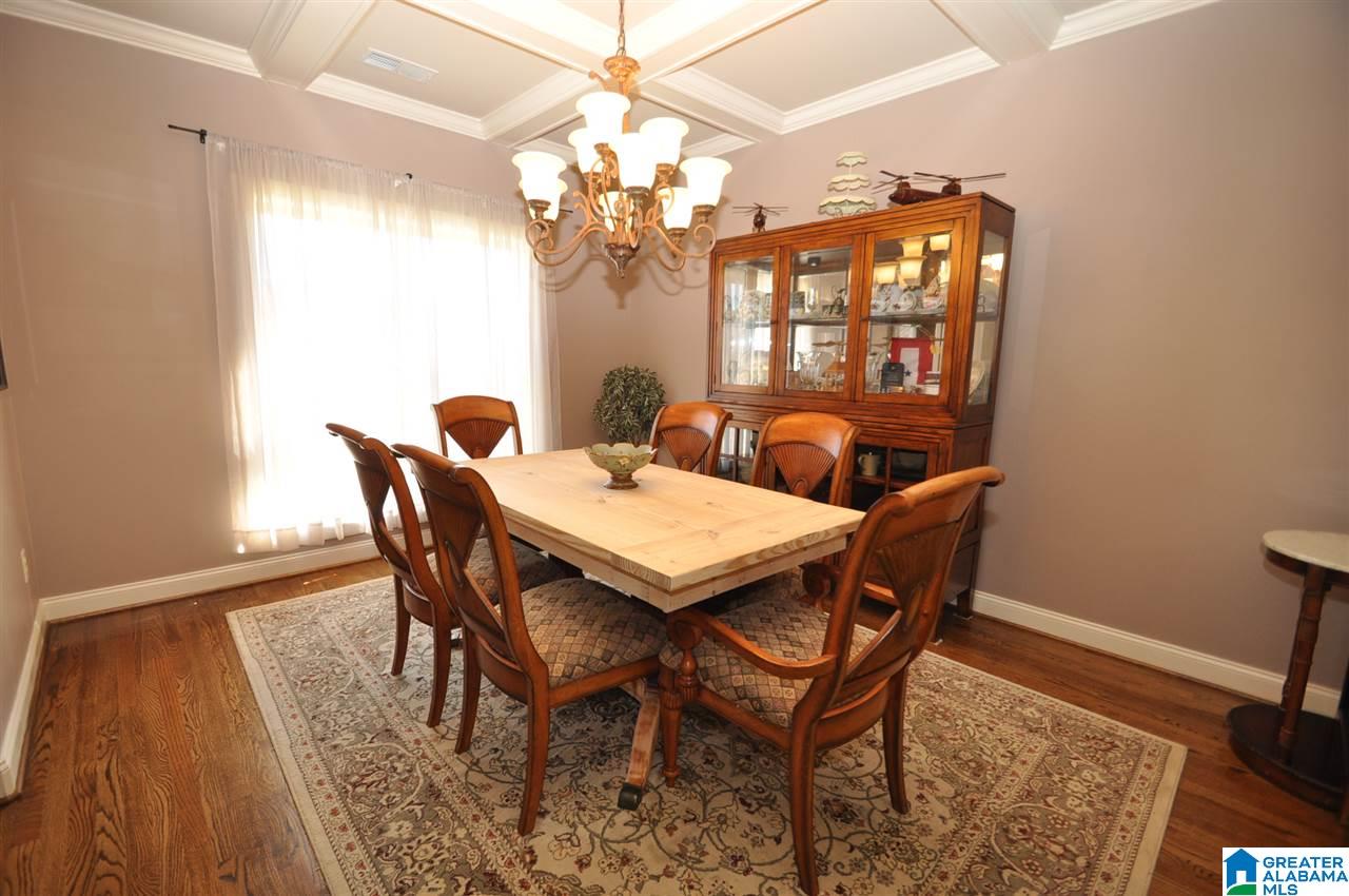 195 Red Bay Drive Alabaster, AL 35114 - Photo 2 of 18