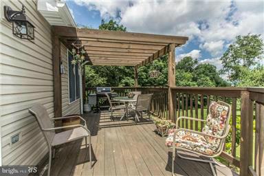 2684 Mt Ventus Road Manchester, MD 21102 - Photo 18 of 23 a view of a balcony with chairs