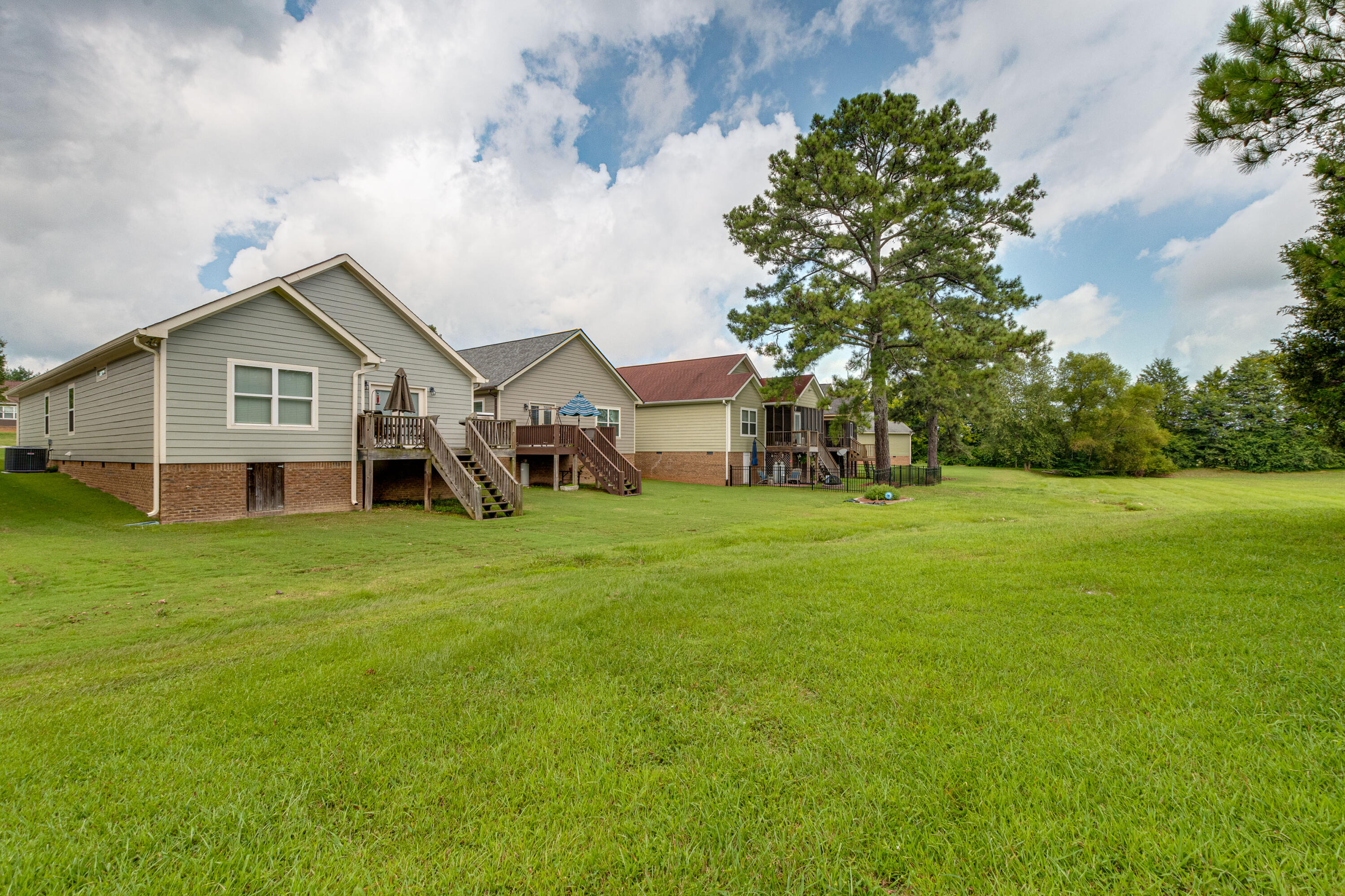 96 Battle Farm Court Rock Spring, GA 30739 - Photo 21 of 23 96 Battle Farm Ct-22