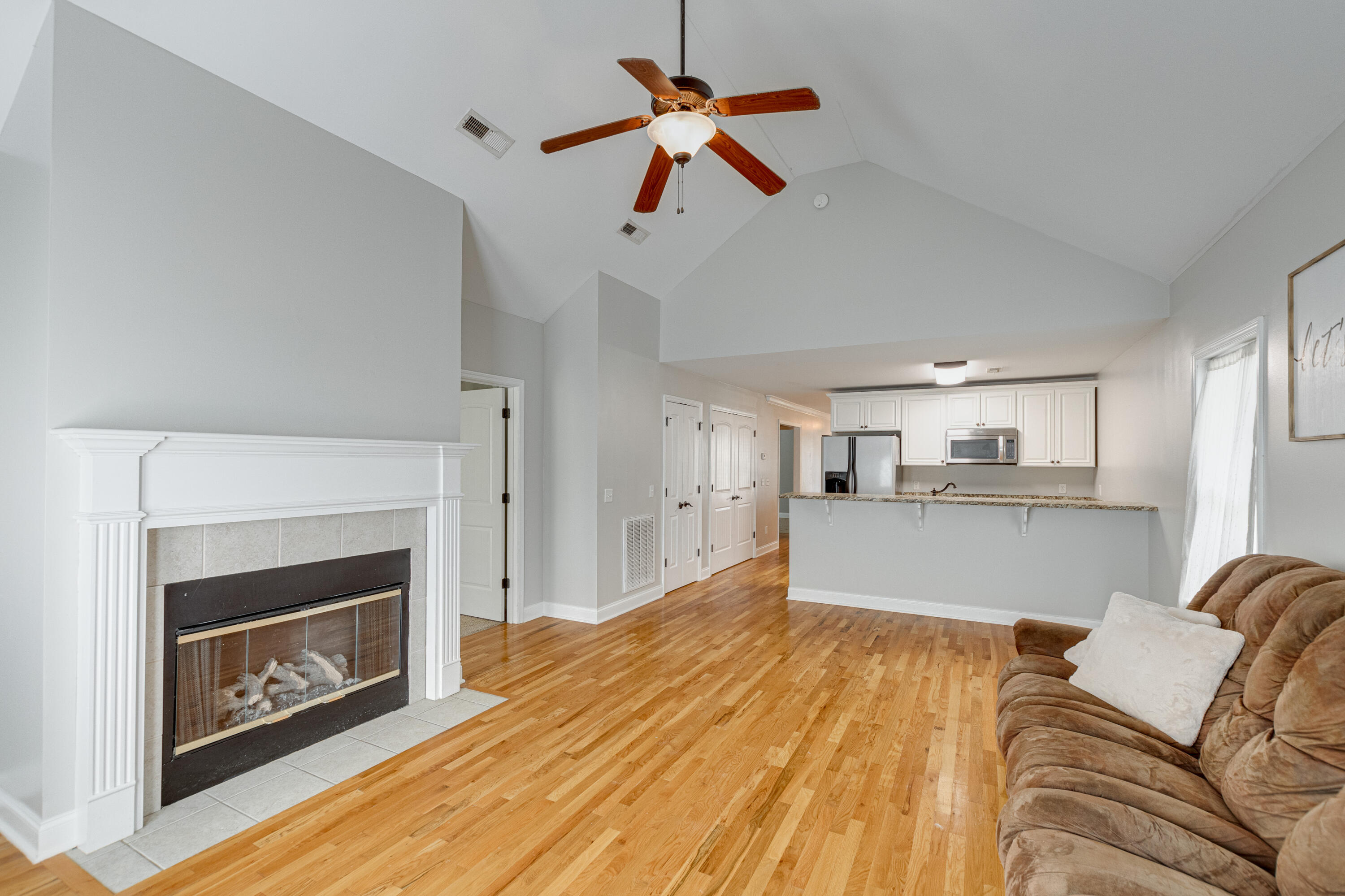 96 Battle Farm Court Rock Spring, GA 30739 - Photo 6 of 23 96 Battle Farm Ct-12