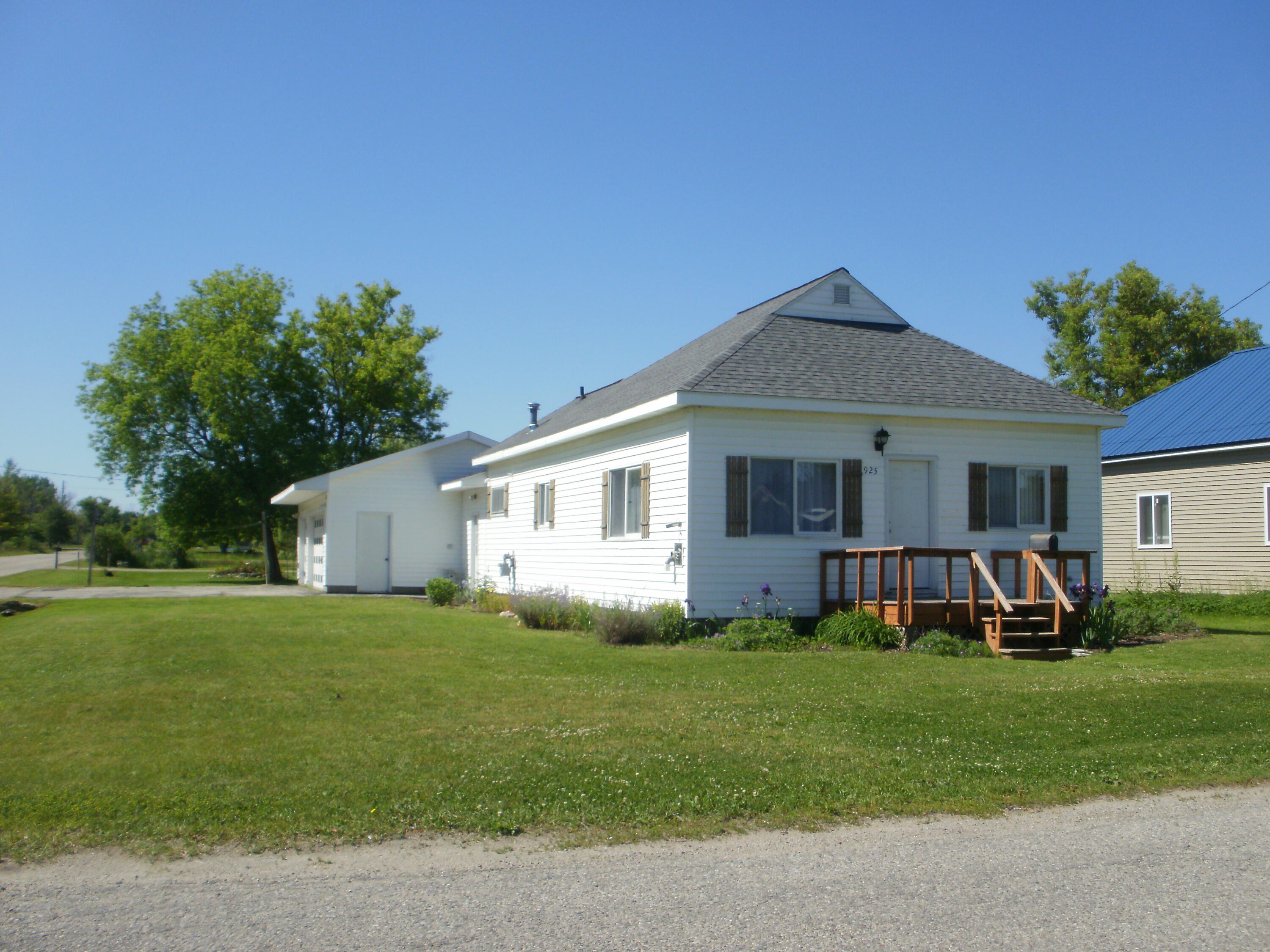 925 Division Street Cheboygan, MI 49721 - Photo 62 of 63 Gallery Image 62