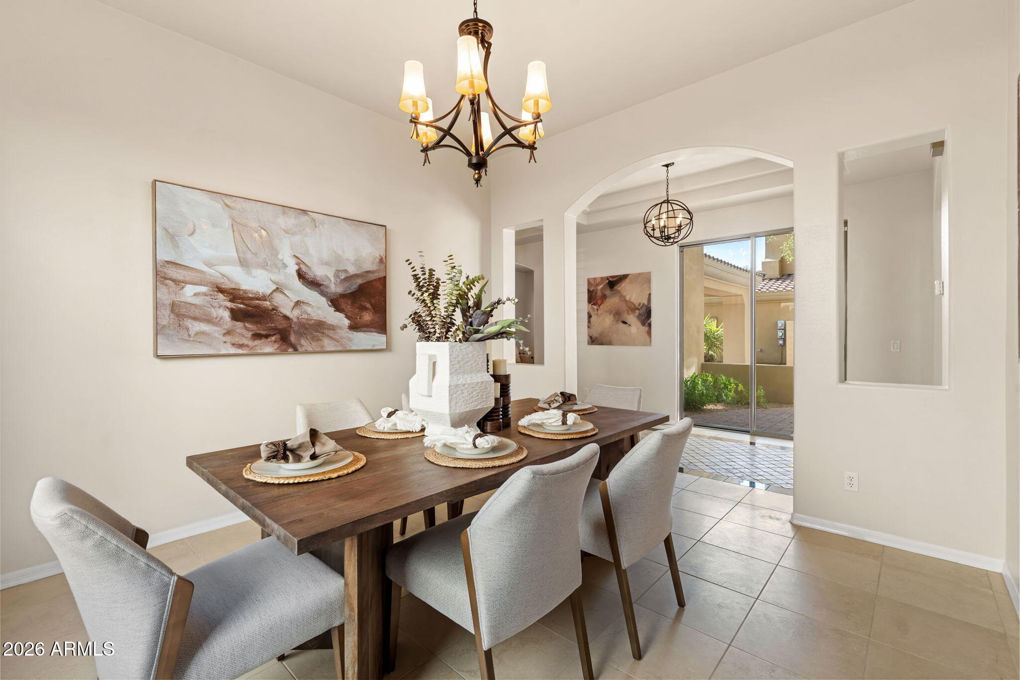3660 East Maffeo Road Phoenix, AZ 85050 - Photo 16 of 68 13-web-or-mls-DSC_5013