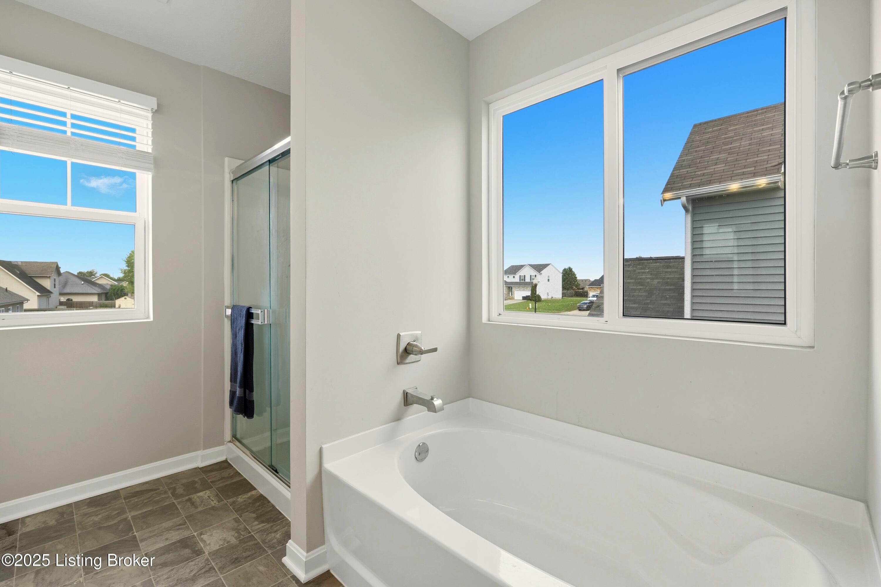 112 Peregrine Road Mount Washington, KY 40047 - Photo 28 of 30 Primary Bathroom 2