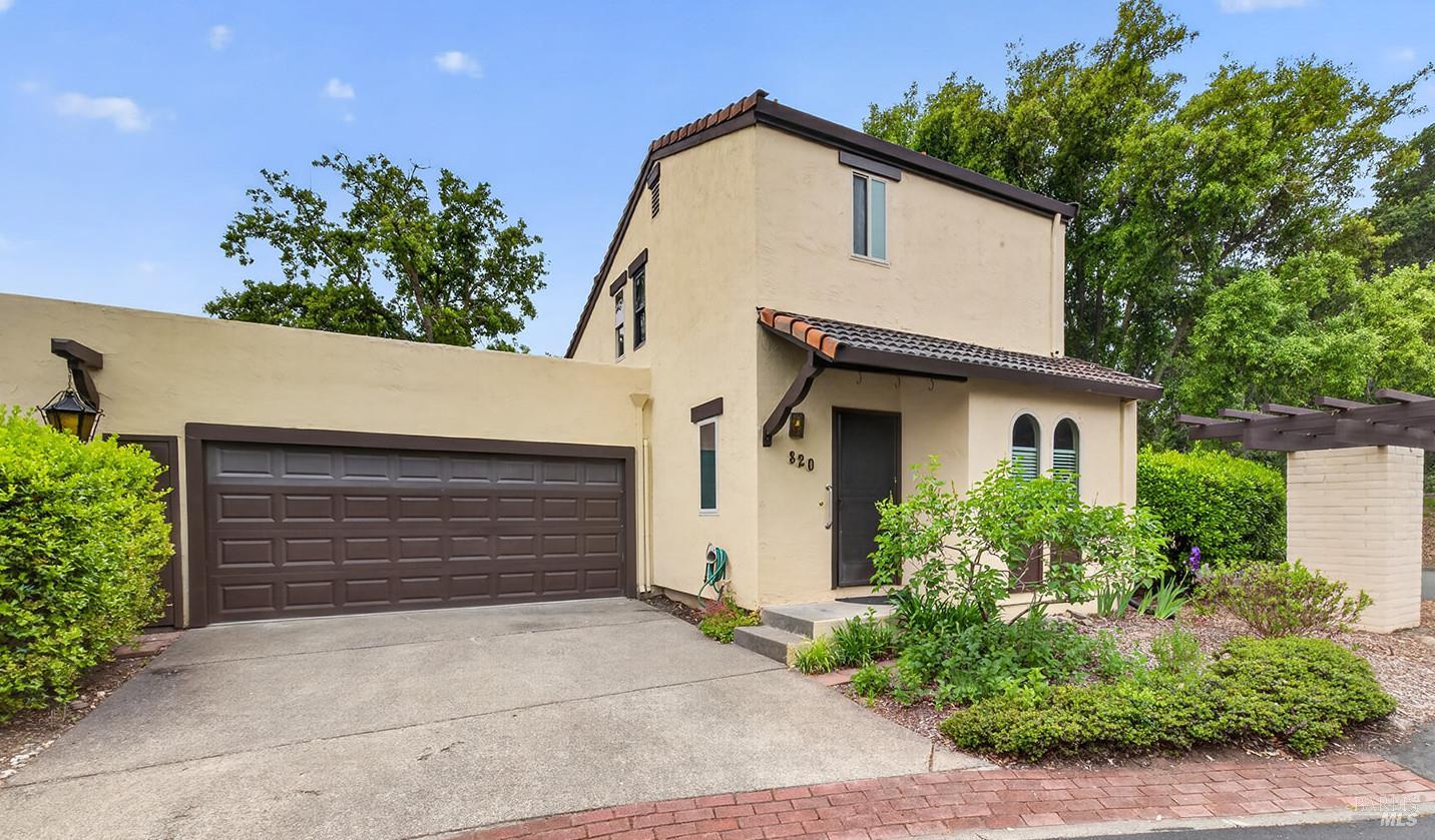 820 Adobe Drive Santa Rosa, CA 95404 - Photo 2 of 38