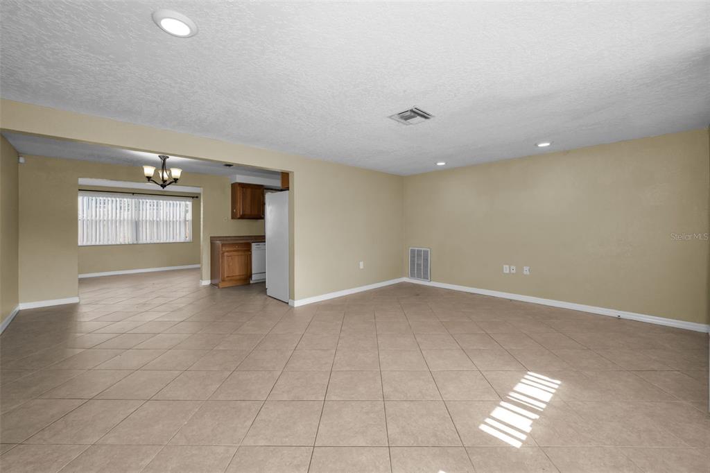 4445 Spring Lake Court New Port Richey, FL 34652 - Photo 6 of 39