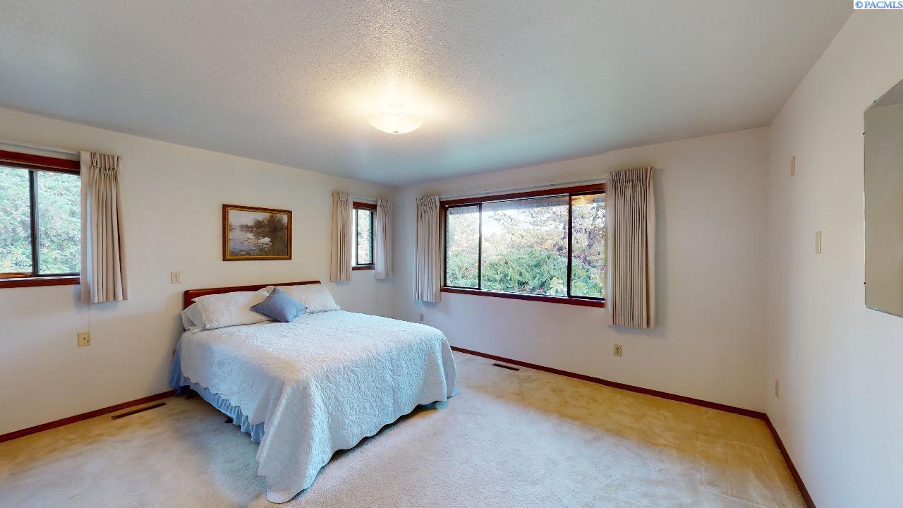 6272 Sand Road Pullman, WA 99163 - Photo 18 of 42 Gallery Image 18