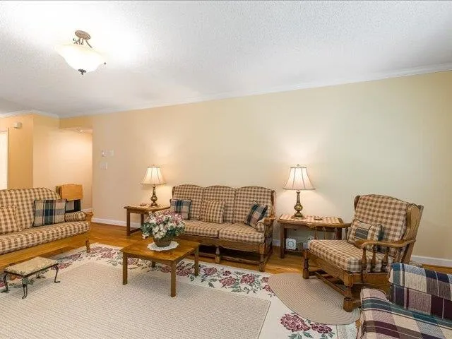 $361,500 | 41 Hickory Nut Lane, Staunton, VA 24401