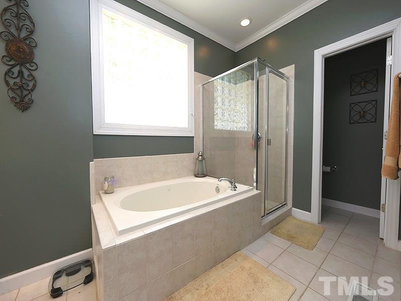 3308 La Costa Way Raleigh, NC 27610 - Photo 13 of 25 Gallery Image 13